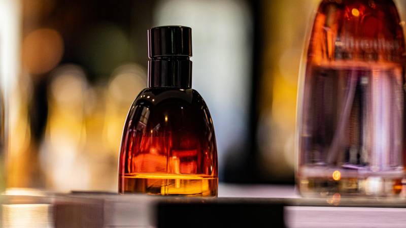Comment créer sa propre marque de parfum?